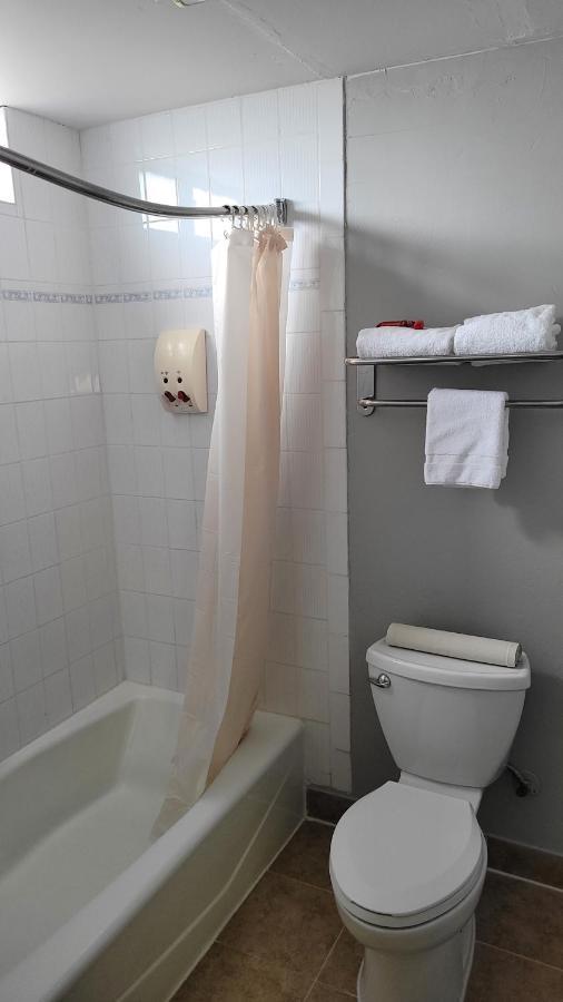 Rancho San Diego Inn & Suites El Cajon Εξωτερικό φωτογραφία
