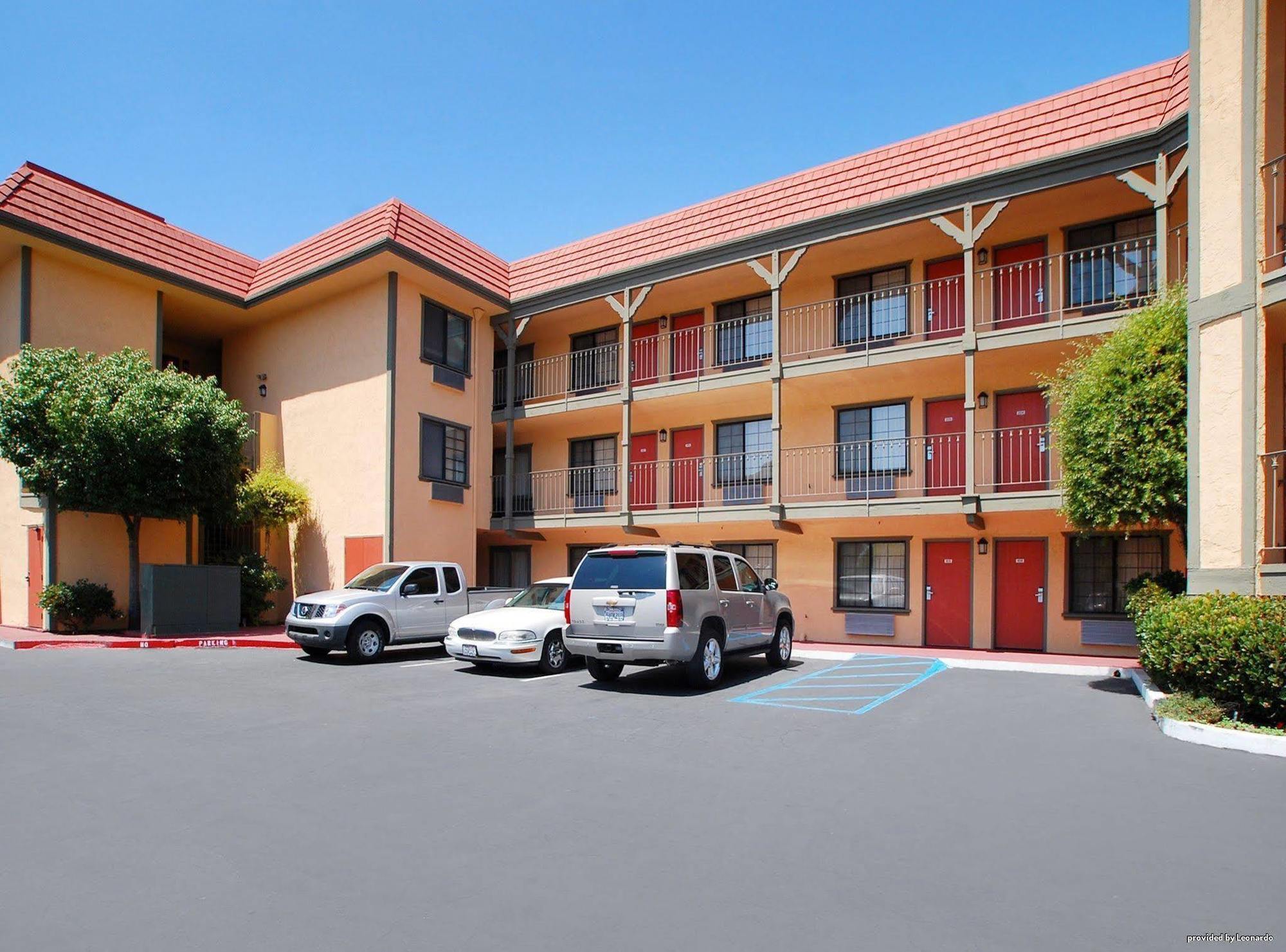 Rancho San Diego Inn & Suites El Cajon Εξωτερικό φωτογραφία