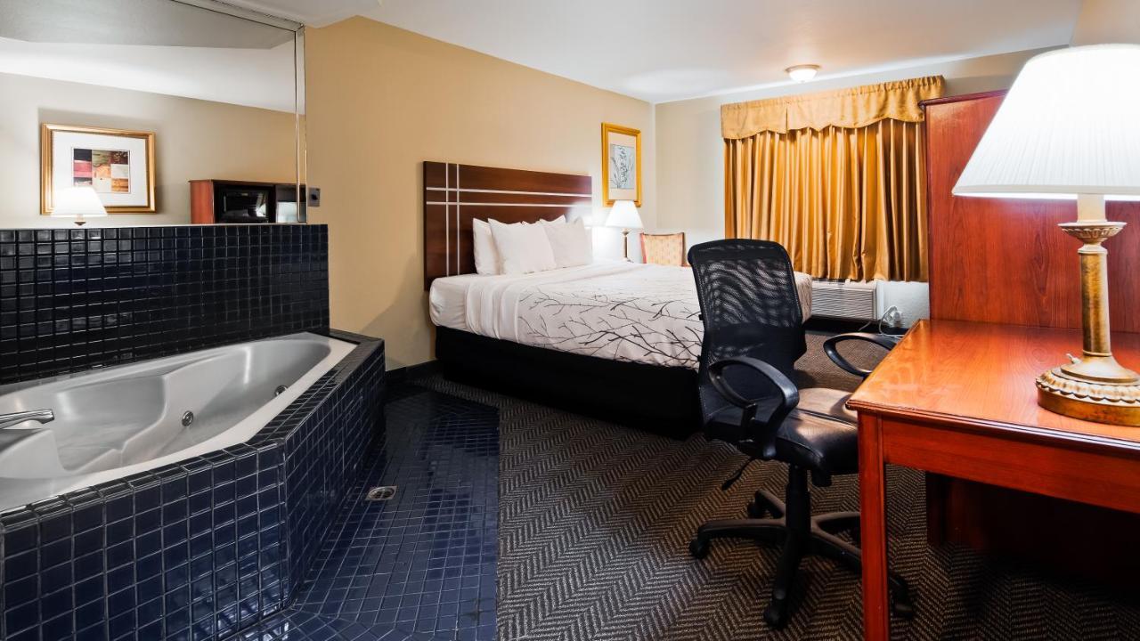 Rancho San Diego Inn & Suites El Cajon Εξωτερικό φωτογραφία