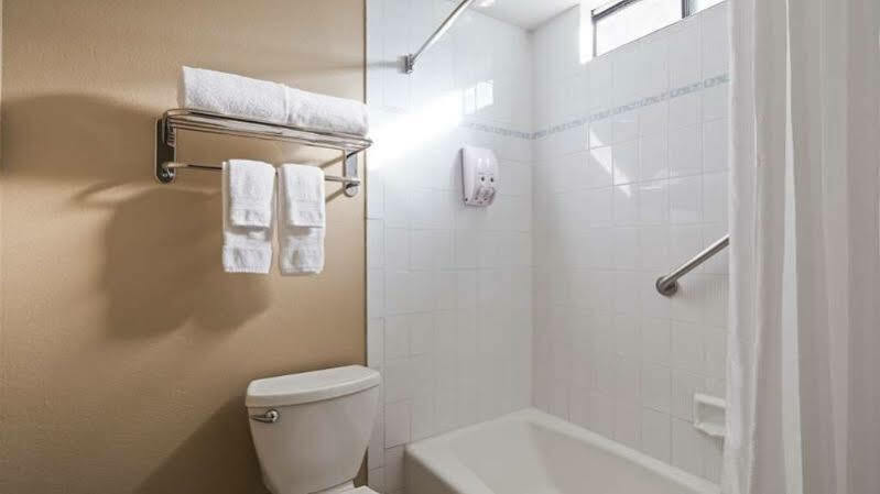 Rancho San Diego Inn & Suites El Cajon Εξωτερικό φωτογραφία
